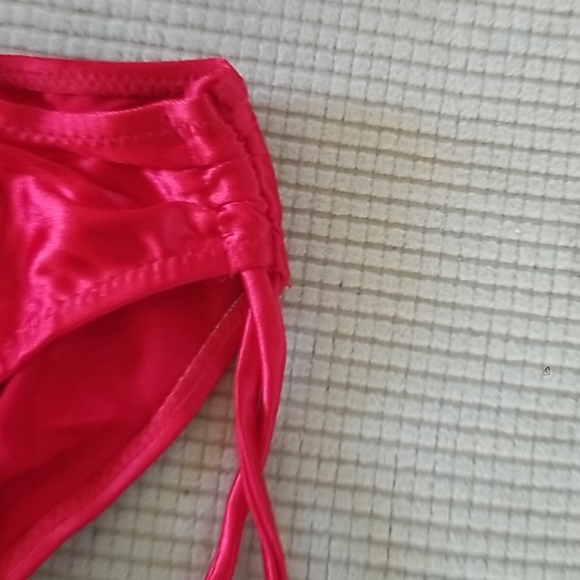 Red Satin like Triangle top bikini  Medium 2 piece - Picture 4 of 4
